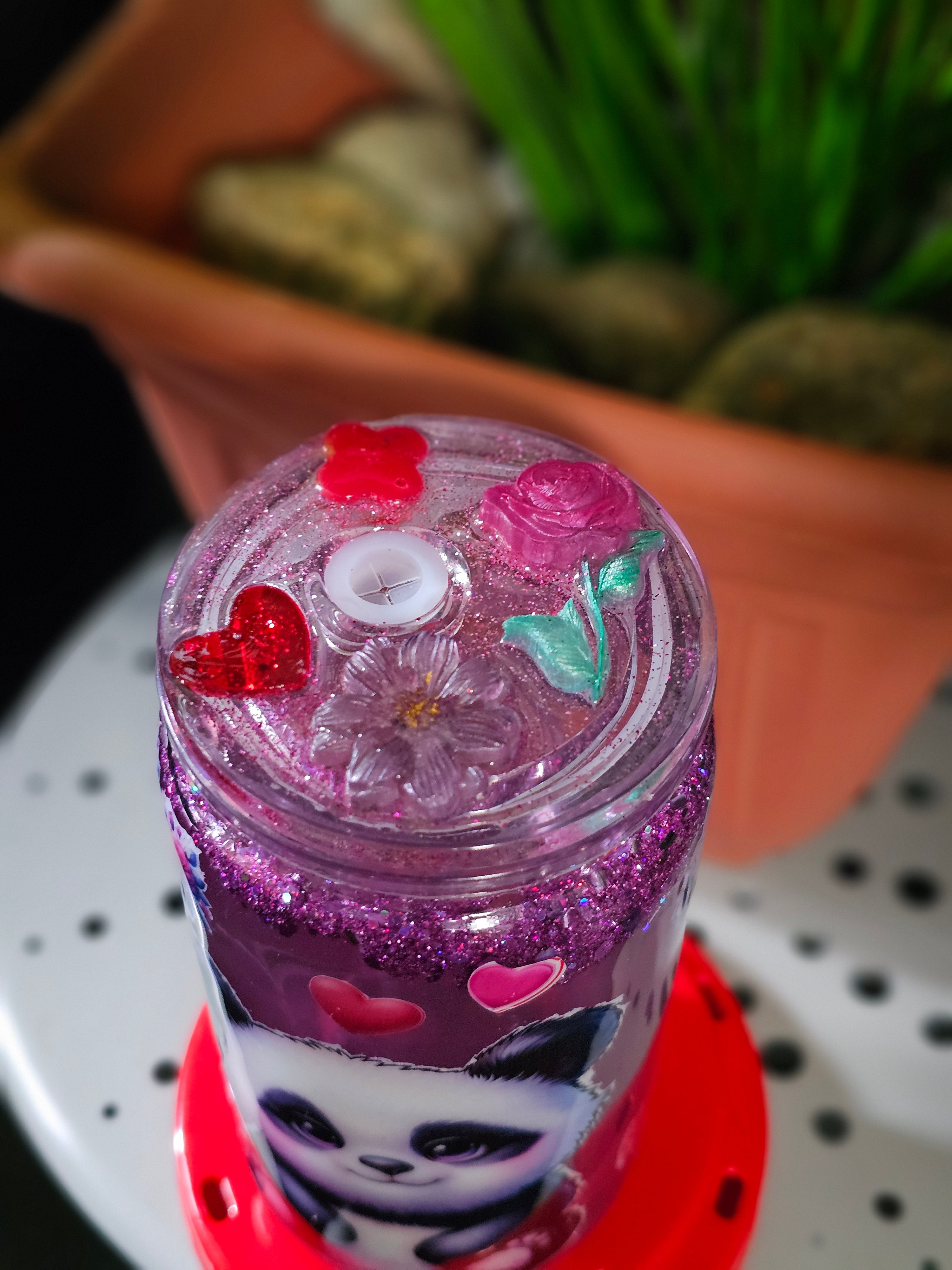 Snow globe tumbler (panda)