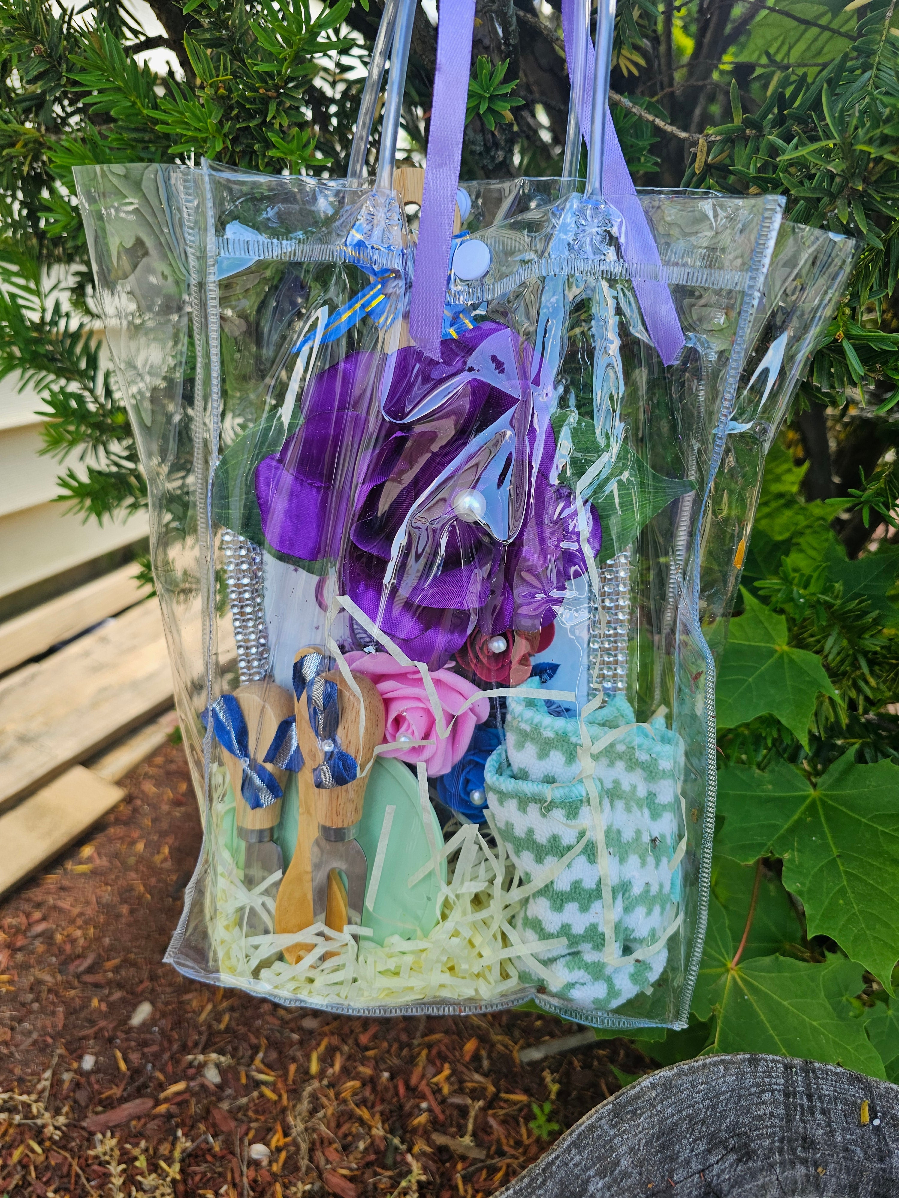 Gift Set - Decorative Board with Eternal Satin Ribbon & Foaming Flowers