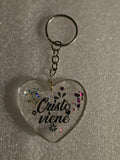 Floral Damask Resin Keychain – White & Gold Glitter